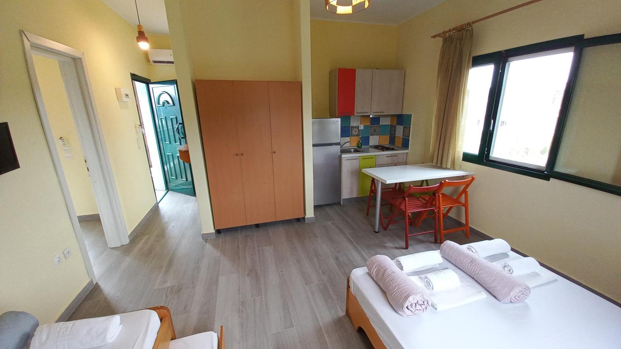 Sapfo Beach Studios Nikiti  Bagian luar foto