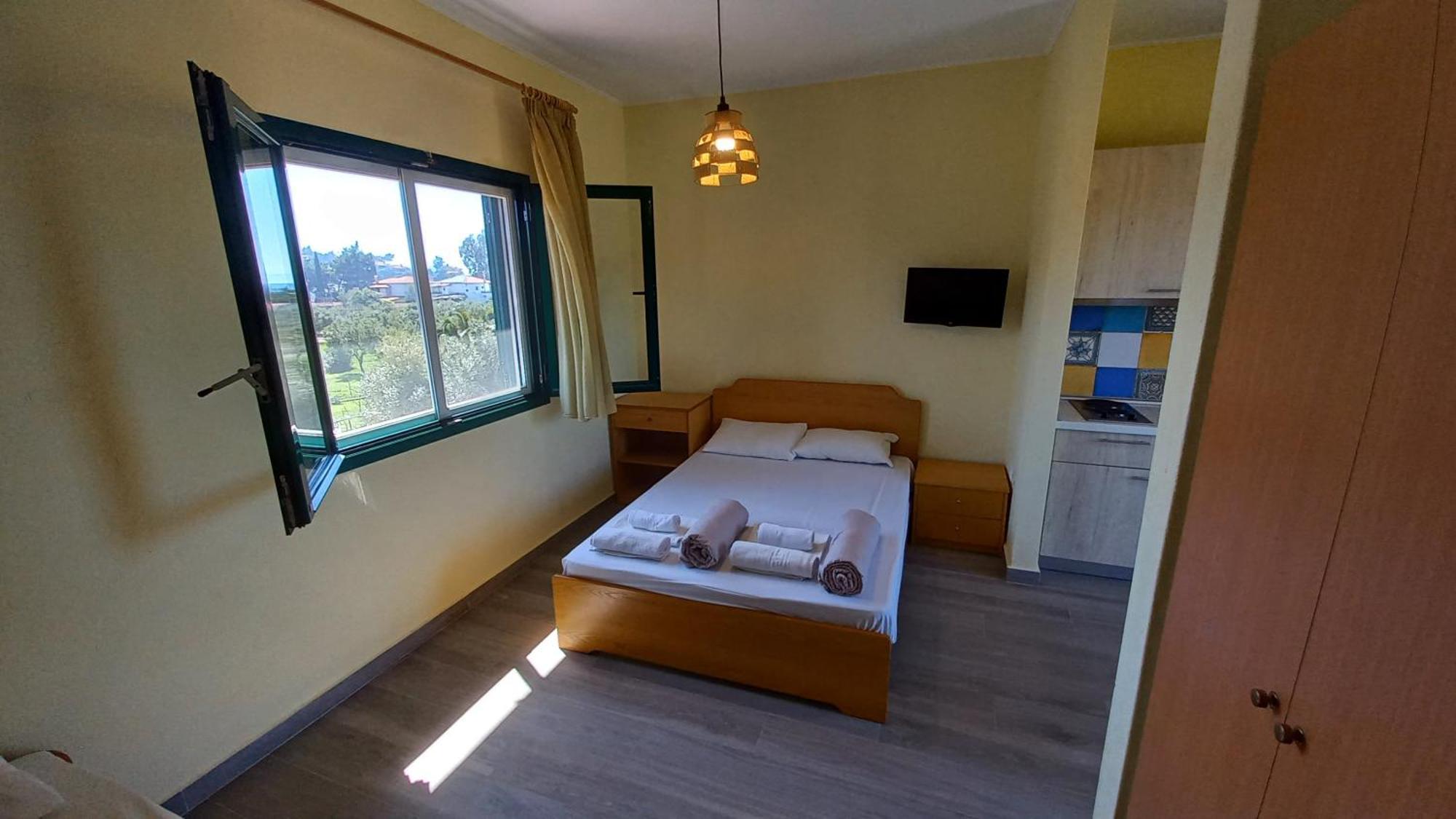 Sapfo Beach Studios Nikiti  Bagian luar foto