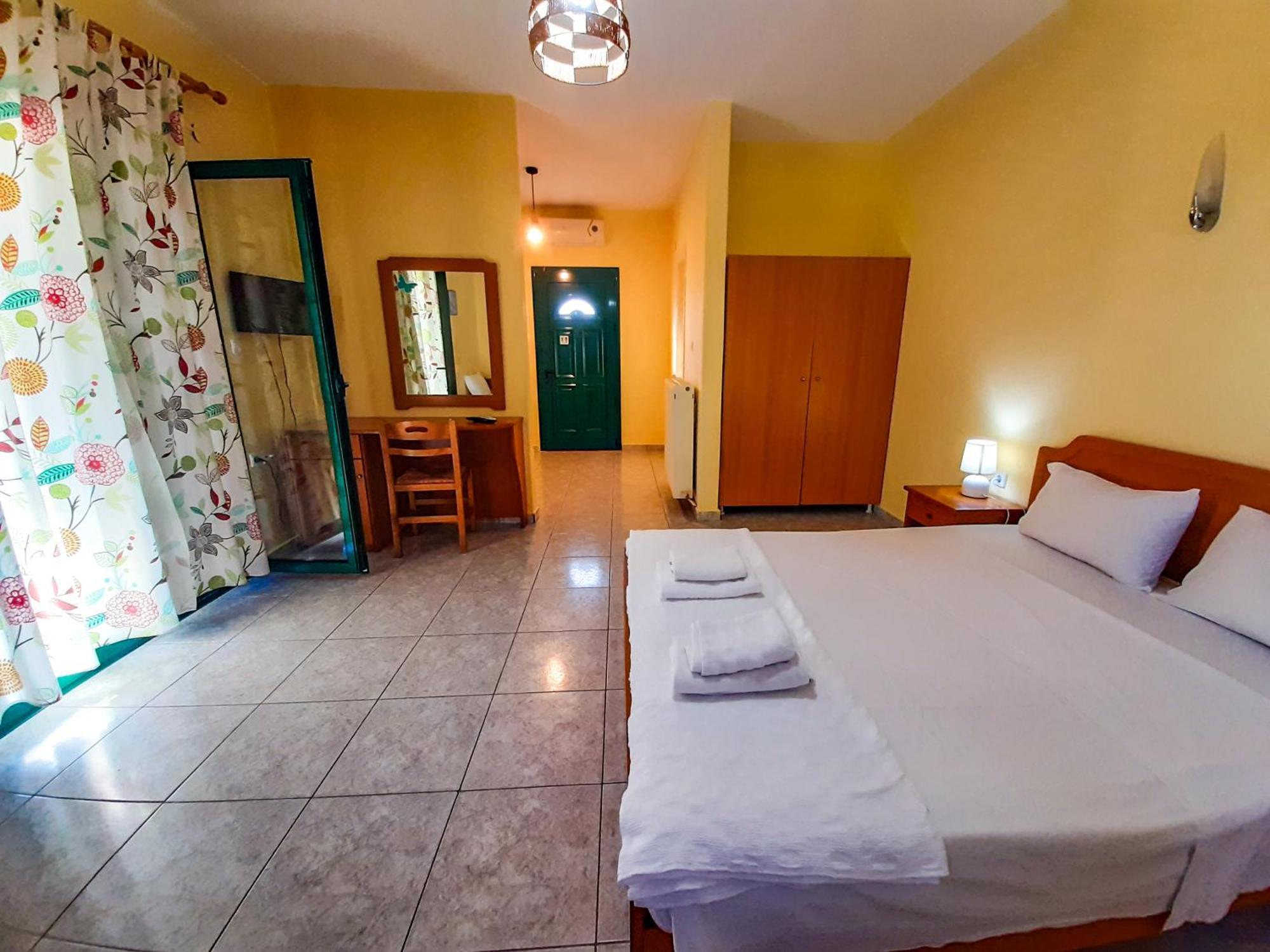 Sapfo Beach Studios Nikiti  Bagian luar foto