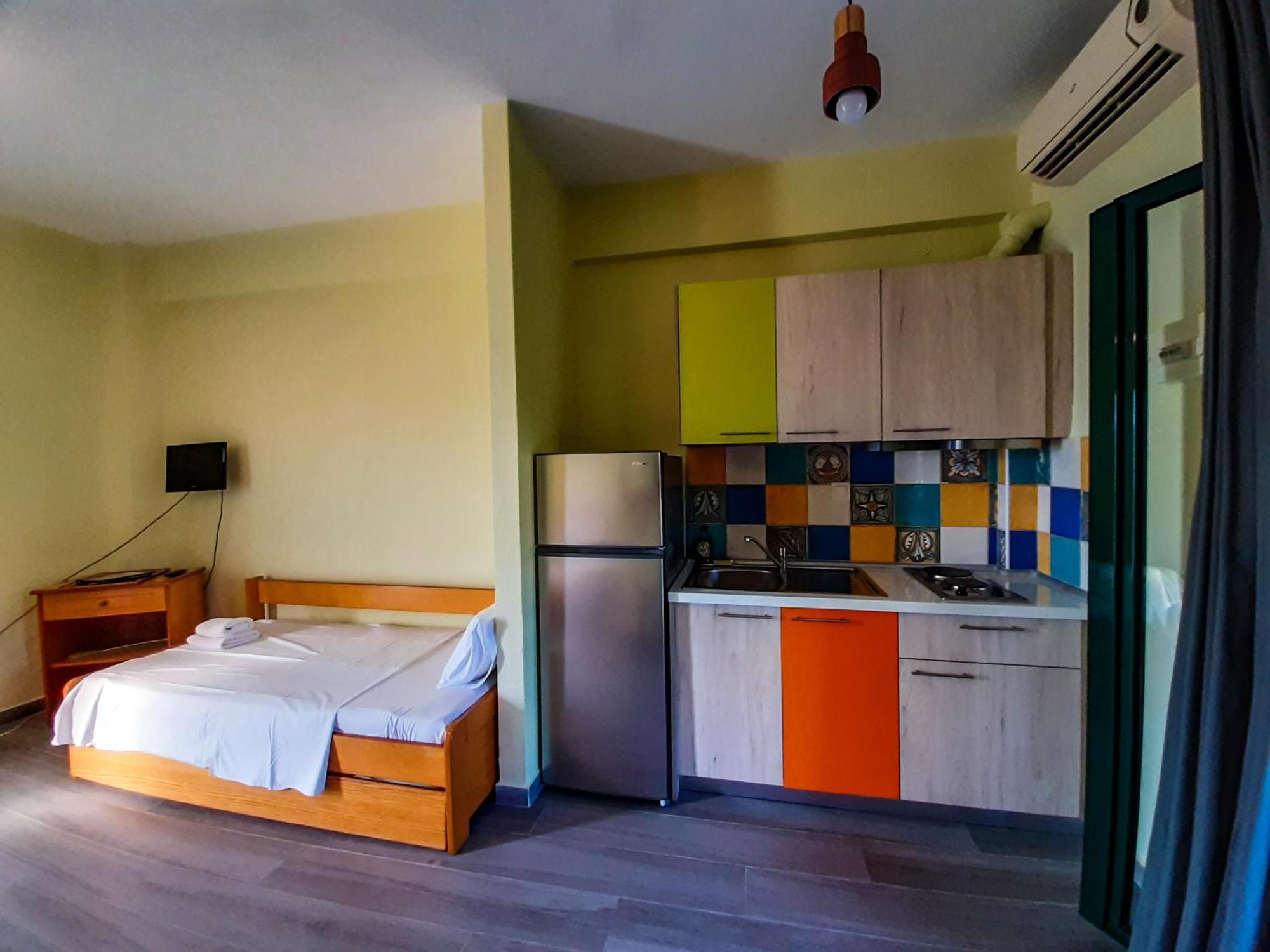 Sapfo Beach Studios Nikiti  Bagian luar foto